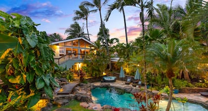 Palione Papalani by Avantstay Steps From Kailua Beach w/ Private Pool & Hot Tub