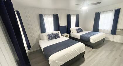 Anchor Bay Inn and Suites