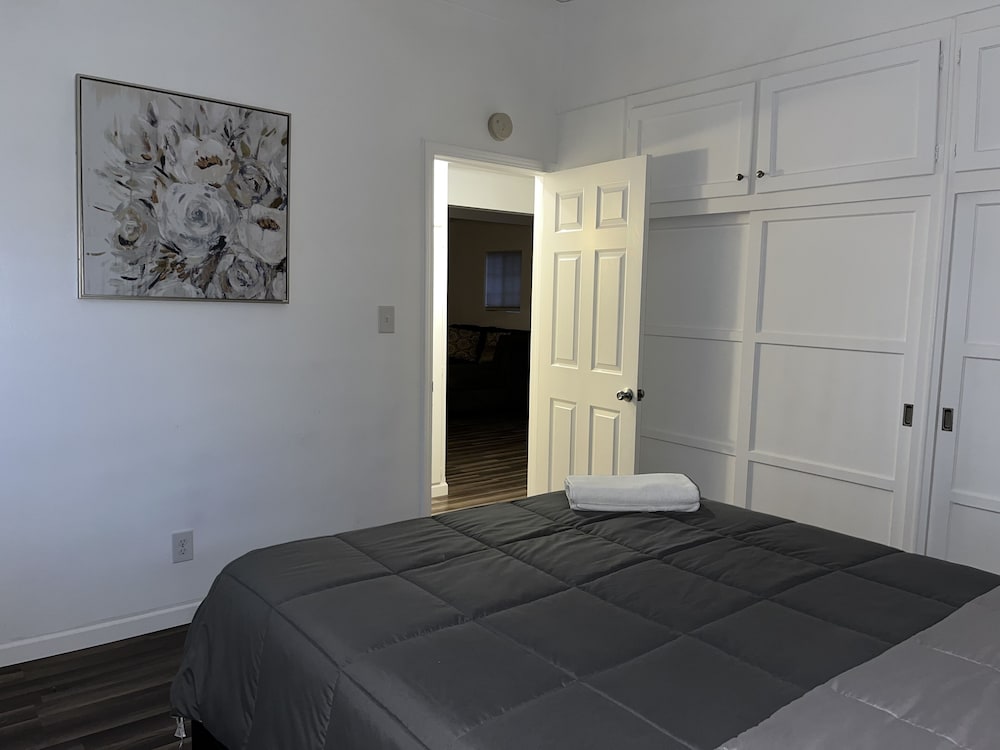 Peaceful and Cozy Home Lancaster Vrbo