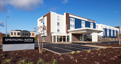 Springhill Suites By Marriott Medford Airport