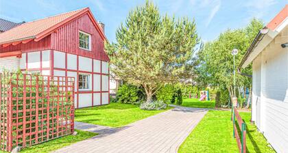 Beautiful Home in Ustka With 2 Bedrooms