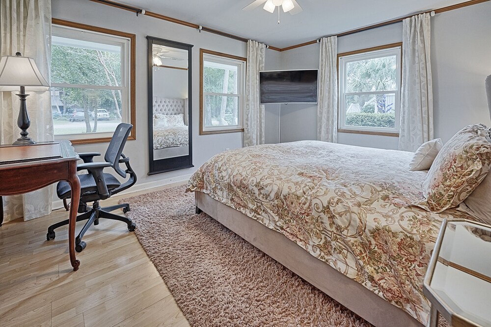 Cheerful 2bedroom Beach Cottage Pet Friendly Isle of Palms Vrbo