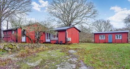 Awesome Home in Senoren With 5 Bedrooms