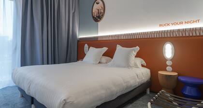 The Ruck Hotel
