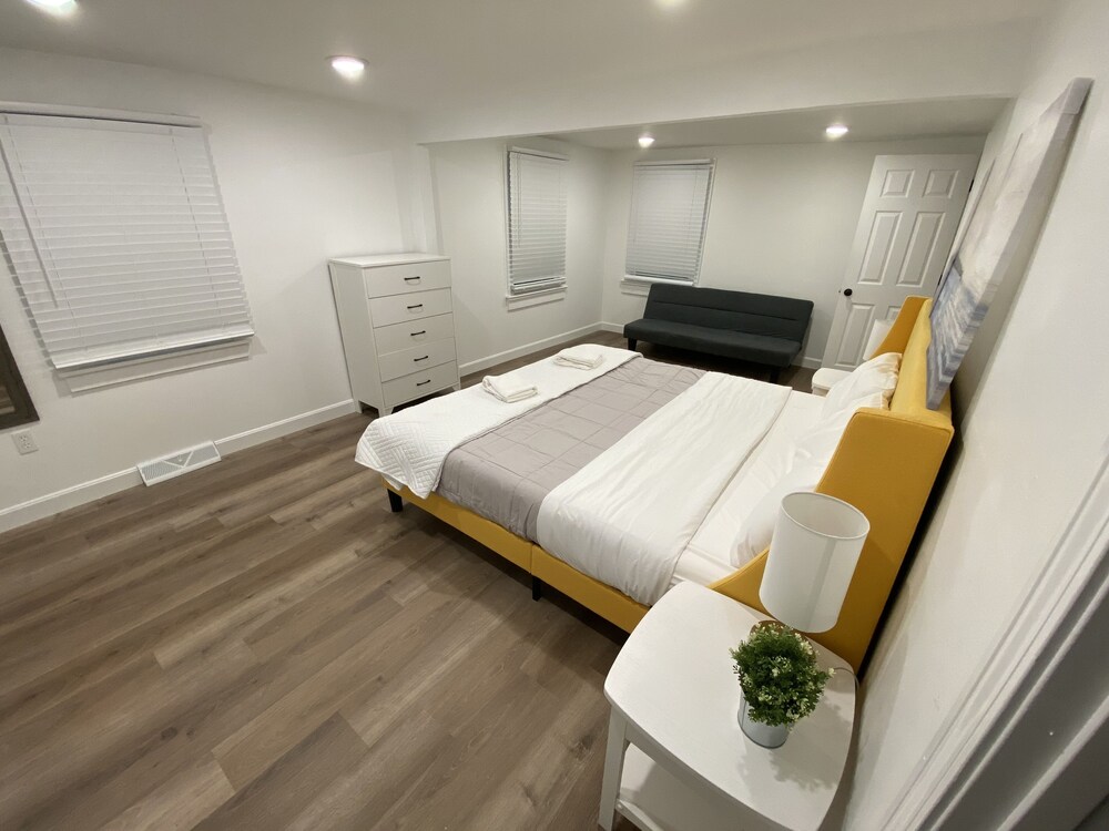 Fully Renovated 3Bedrooms 2Baths W/Ensuite. Central location Yarmouth