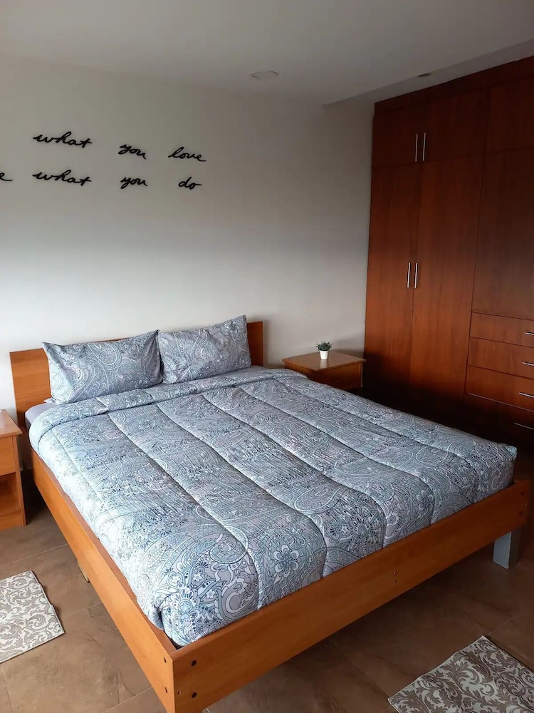 Luxury Penthouse with the best view of Quito, Ecuador. Quito Vrbo