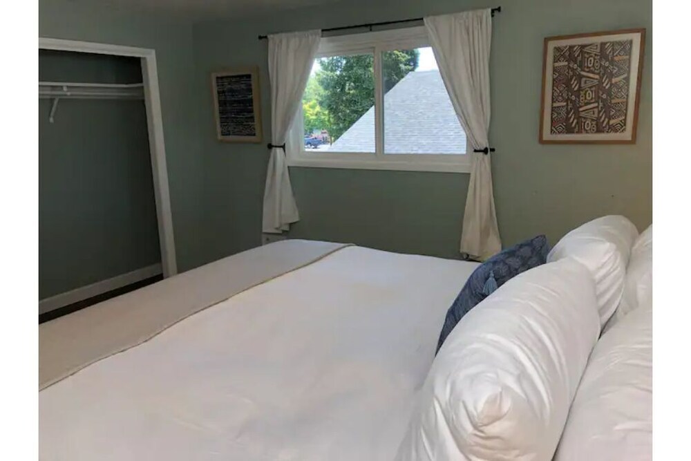 Your Slice of Eugene Heaven! Eugene Vrbo