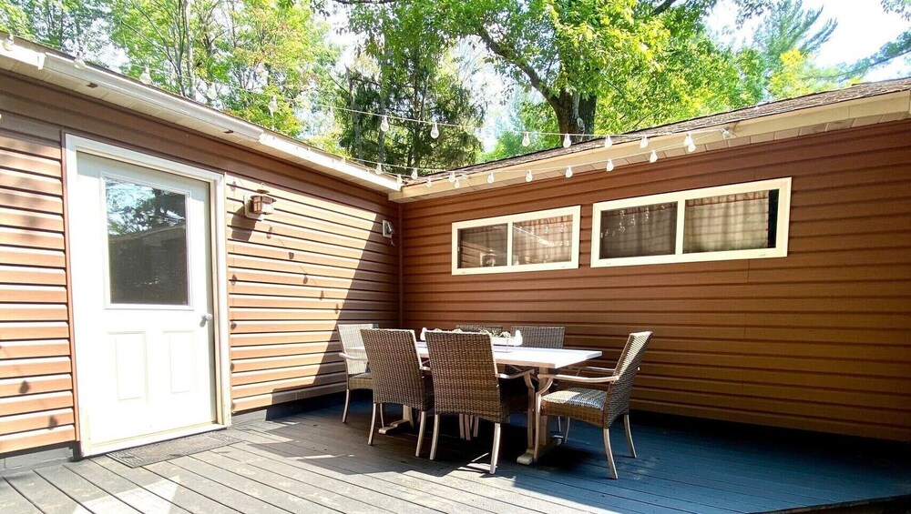 Lake Front Cottage in Kalkaska Kalkaska County Vrbo