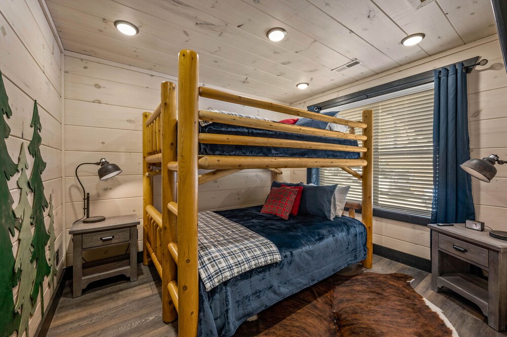 NewModern5 Star LocationPool Cabins 5 Minutes to Dollywood Pet Friendly Pigeon Vrbo