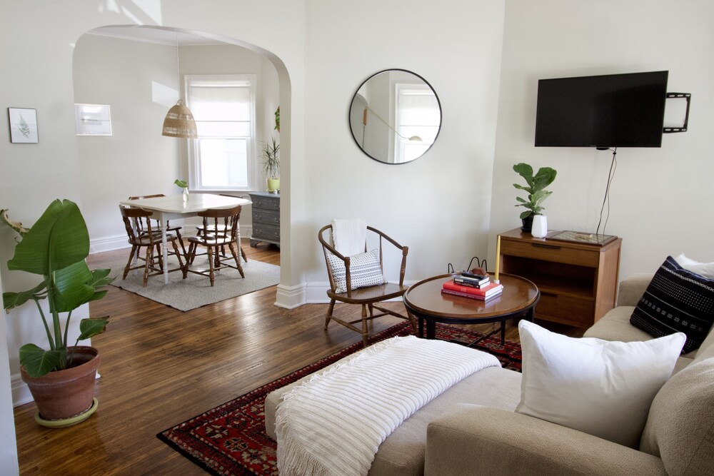 Elmwood Village West Side Charmer Buffalo Vrbo