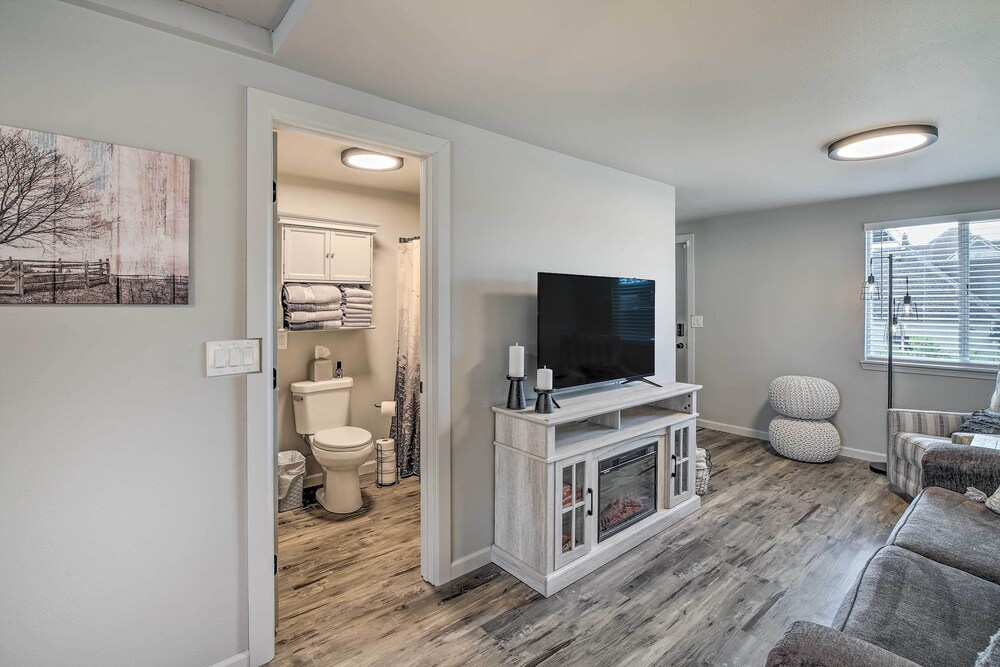 Bright Buckley Apartment in the Heart of Town Buckley Vrbo