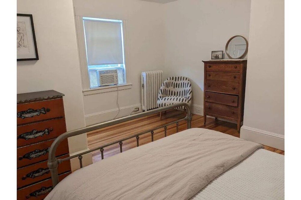 Historic Wolfeboro Home one block to Village Wolfeboro Vrbo