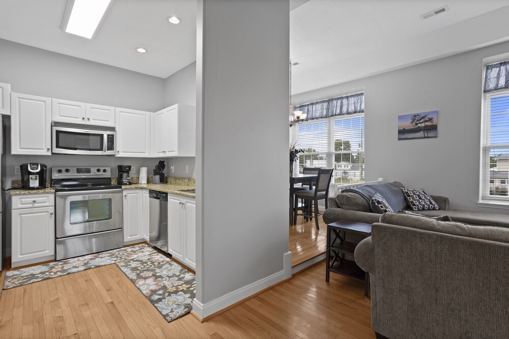 Family friendly condo in Swansboro NC/2 bedroom, 2.5 bath Swansboro