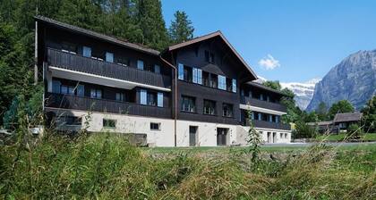 Eiger View Alpine Lodge