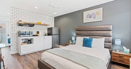Empire Apartments By Barsala