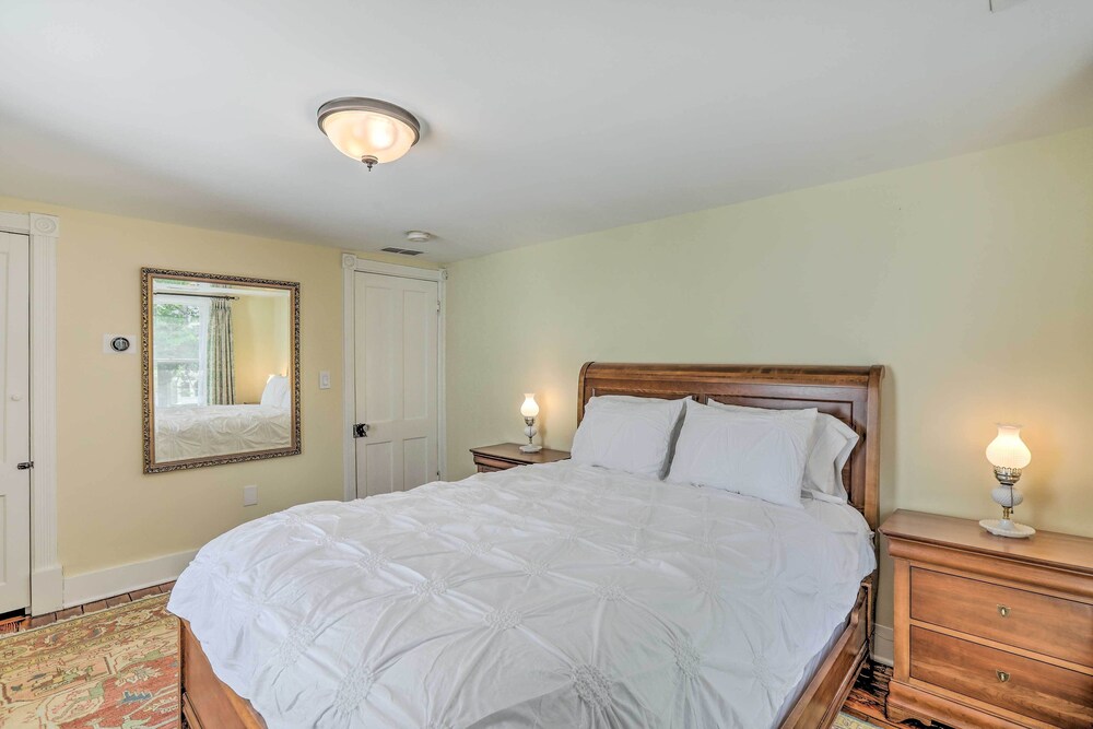 Charming Lambertville Retreat 1 Mi to River! Lambertville Vrbo