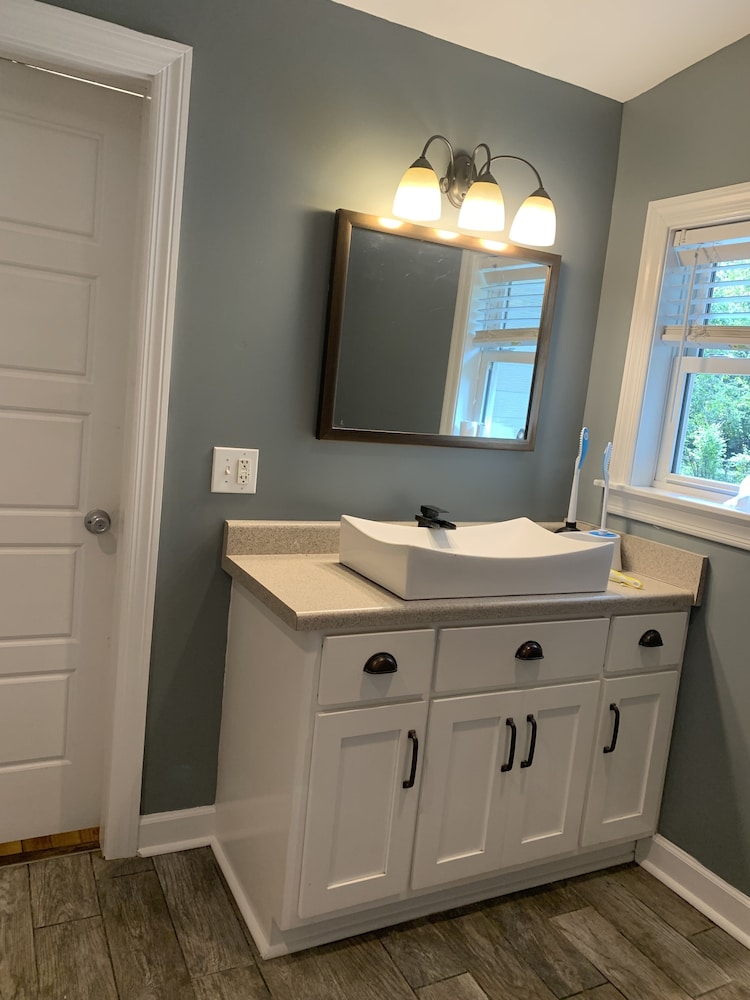 2nd Street Retreat Pulaski Vrbo