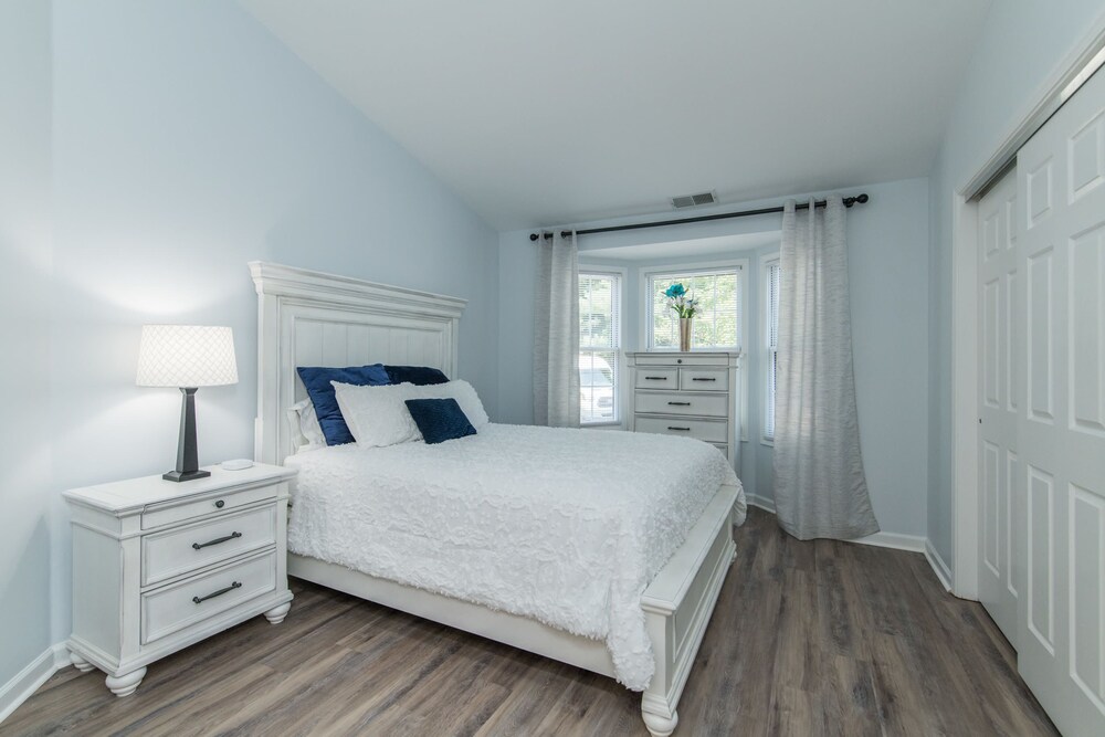 Southern Charm Spacious Townhome Close to UK Lexington Vrbo