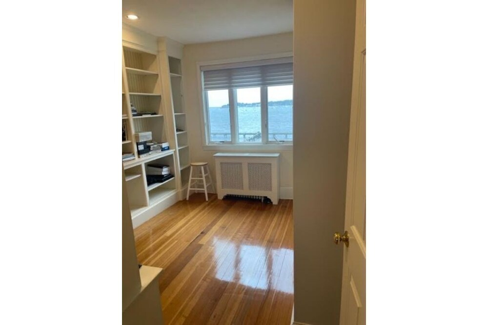 2 Bedroom Fully Furnished Waterfront Condo Long Term Rental 31 Days+ ...