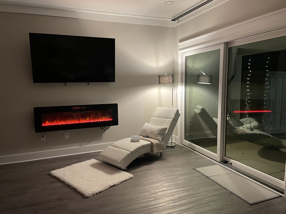 CHARMING GAINESVILLE TOWNHOME 1 Gainesville Vrbo