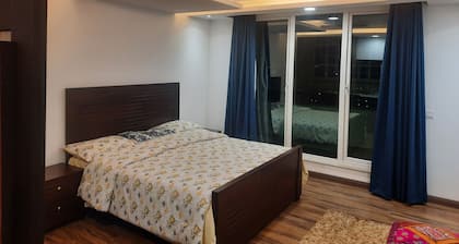 Goldcrest Apartments