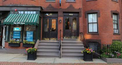 400 Columbus Avenue