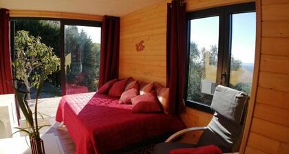 Les lodges de l'oliveraie de Virevent