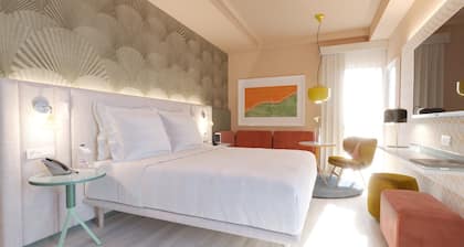 Adesso Hotel