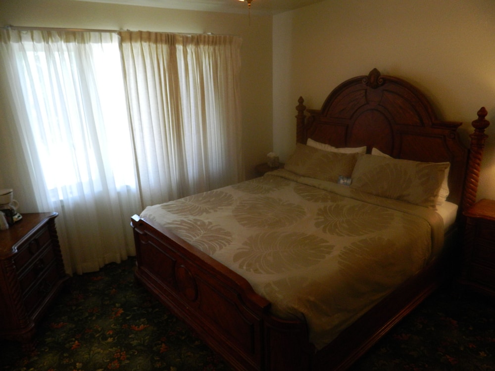 Hotel Coral Reef in Kapaa 239 Best Rates & Deals on Orbitz