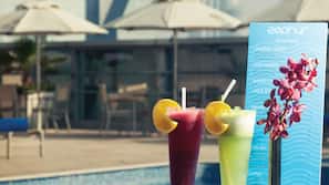 Outdoor pool, sun loungers