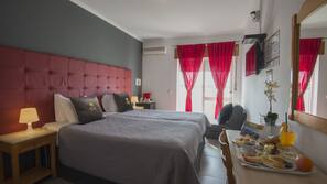 Cots/infant beds, rollaway beds, free WiFi, linens