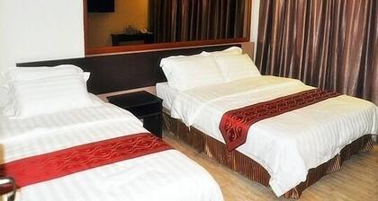 Goldenhill Hotel