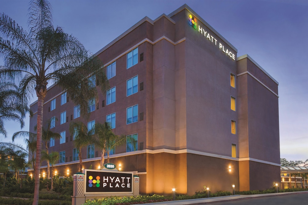 Anaheim accommodation deals