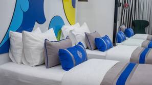 1 bedroom, premium bedding, minibar, in-room safe
