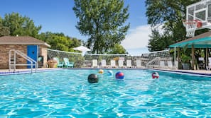 Indoor pool, seasonal outdoor pool, pool umbrellas, sun loungers