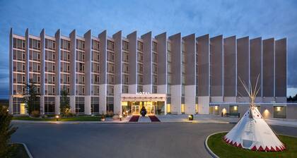 Grey Eagle Resort
