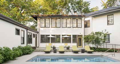 Oakhurst Inn