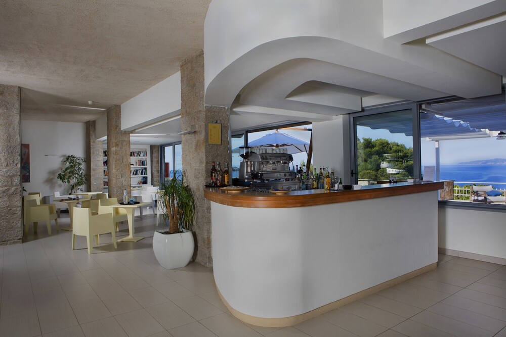 Hotel Larenella In Isola Del Giglio Cheap Hotel Deals