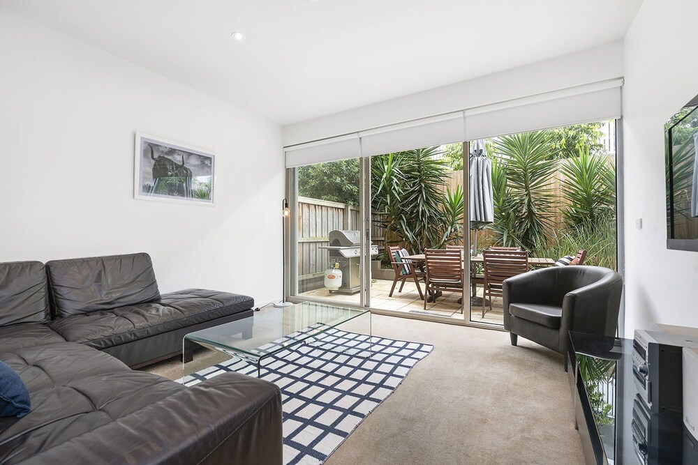 Brighton Bay Apartments Brighton Aus Best Price Guarantee - 