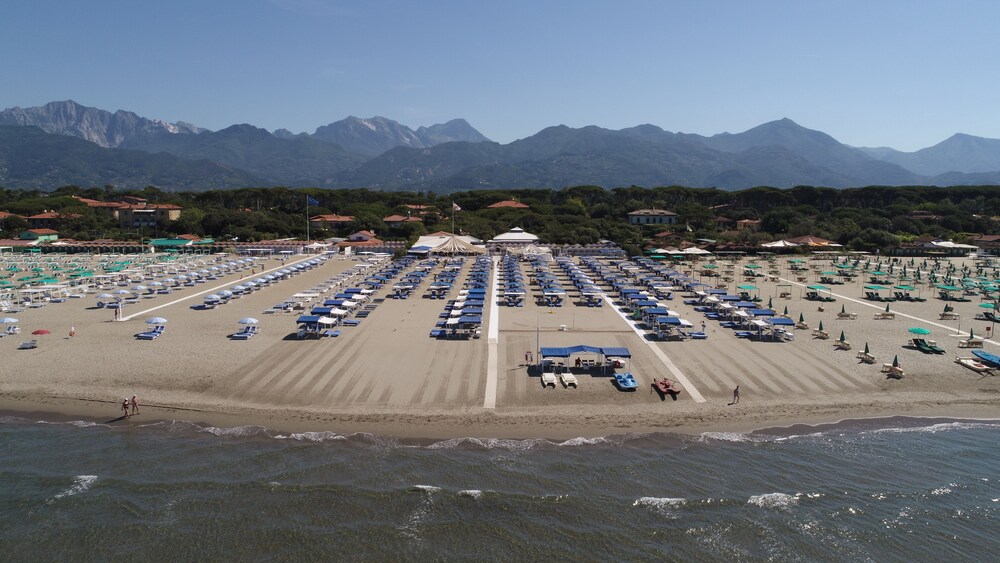 Augustus Hotel Resort In Forte Dei Marmi Expedia