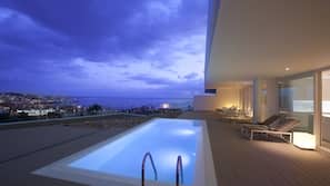 2 piscinas al aire libre, sombrillas, tumbonas