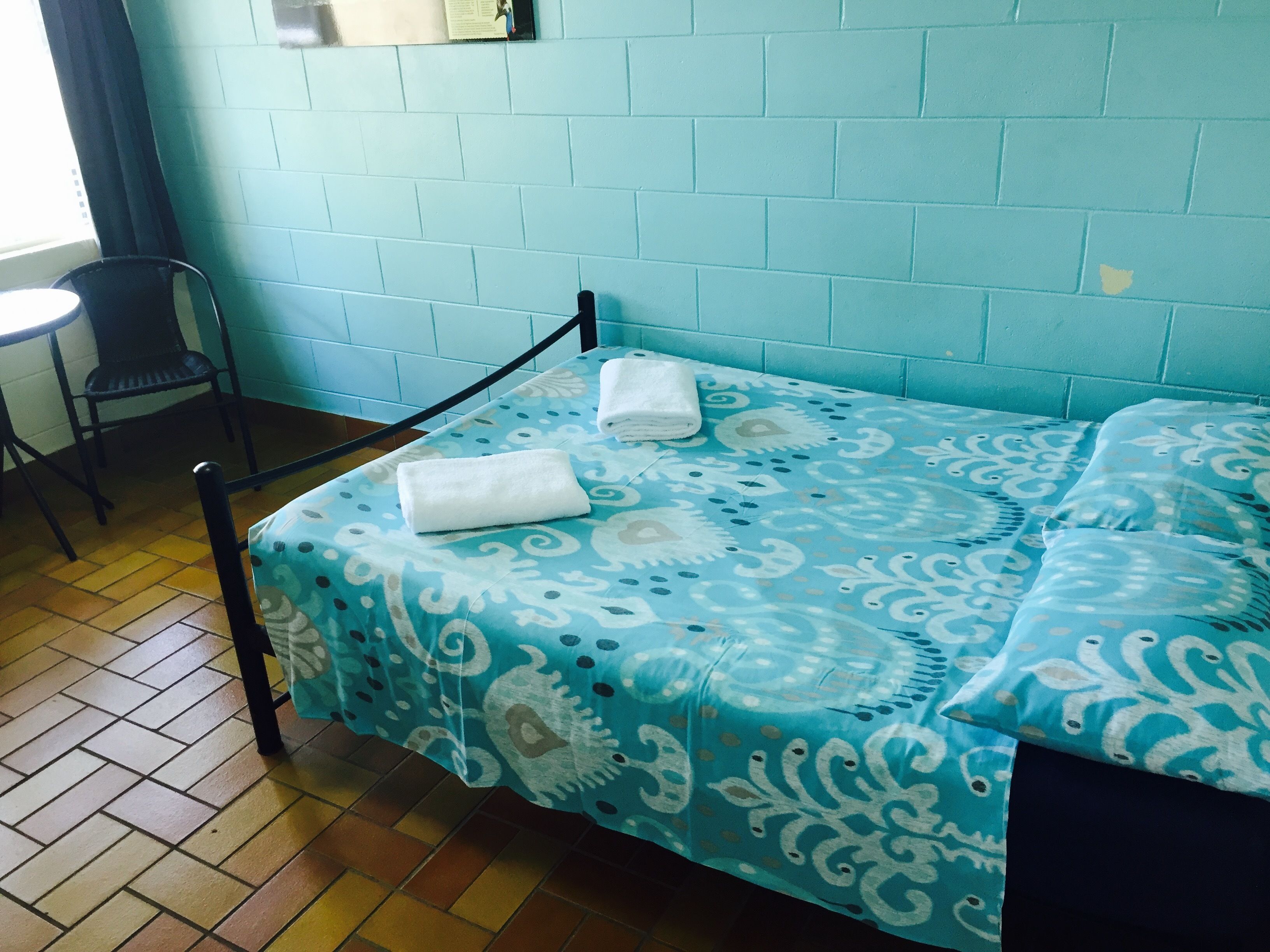 Njoy! Travellers Resort - Hostel