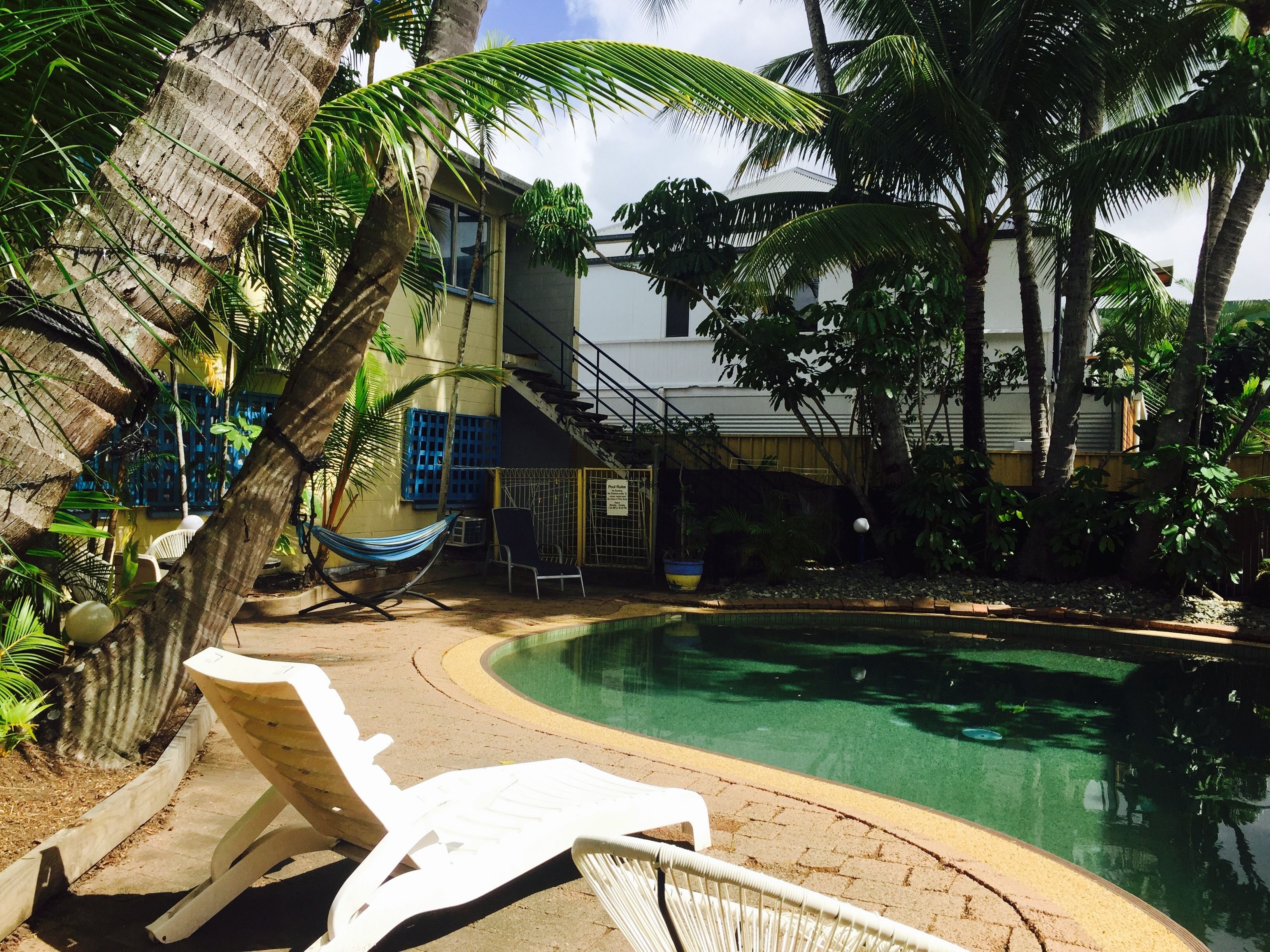 Njoy! Travellers Resort - Hostel