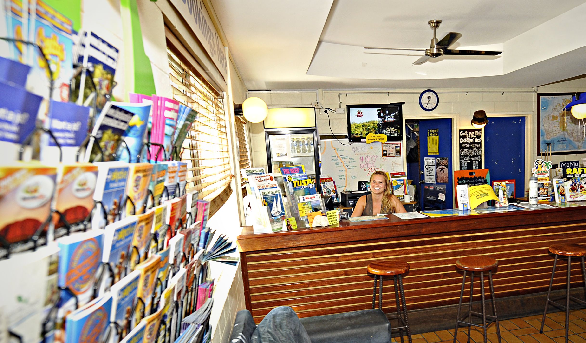 Njoy! Travellers Resort - Hostel