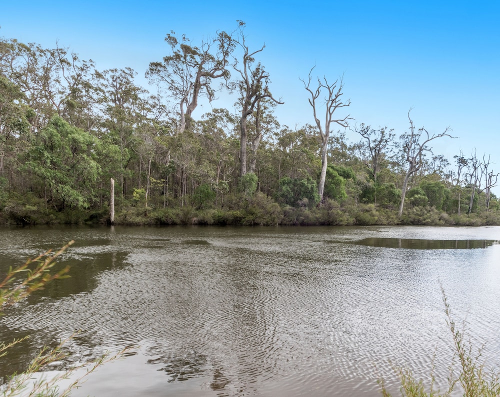 Riverview Tourist Park In Margaret River Hotel Rates - 