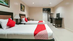 In-room safe, free WiFi, bed sheets