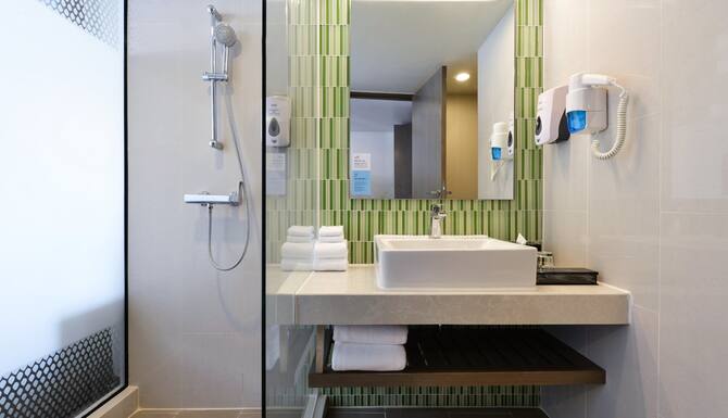 Holiday Inn Express Bangkok Sukhumvit 11 An Ihg Hotel Bangkok 22 Updated Prices Expedia Co In Holiday Inn Express Bangkok Sukhumvit 11 An Ihg Hotel Bangkok 22 Updated Prices Expedia Co In