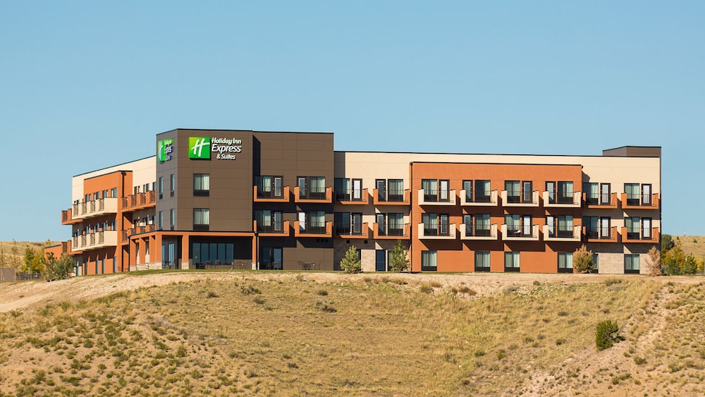 Holiday Inn Express & Suites Pocatello, an IHG Hotel