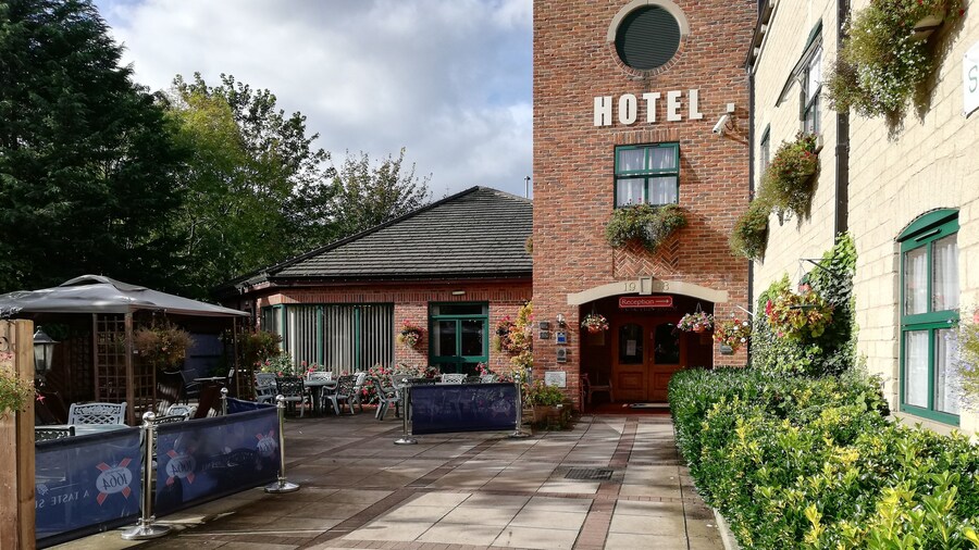 The Corn Mill Lodge Hotel