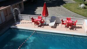 Piscina externa